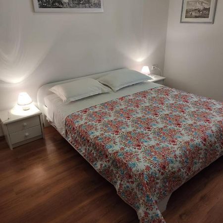 Private Accommodation Milisa Split Extérieur photo